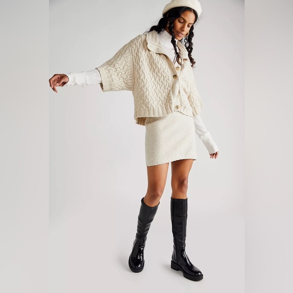 𝓯𝓹 Free People ✨ Host Pick ✨~ 2pcs Set ( Sweater & Skirt ) Mae Sweater Set - Picture 2 of 16